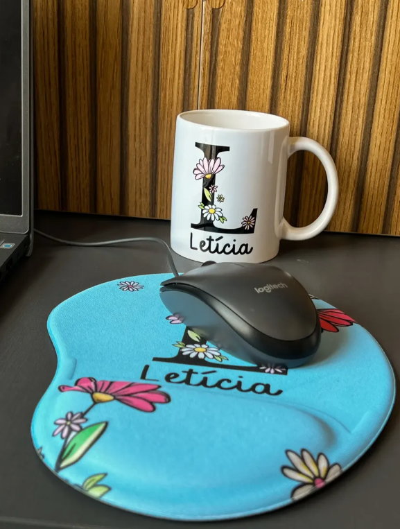 Kit Escritório Personalizado Presente Criativo Para Mulheres Caneca E Mouse Pad