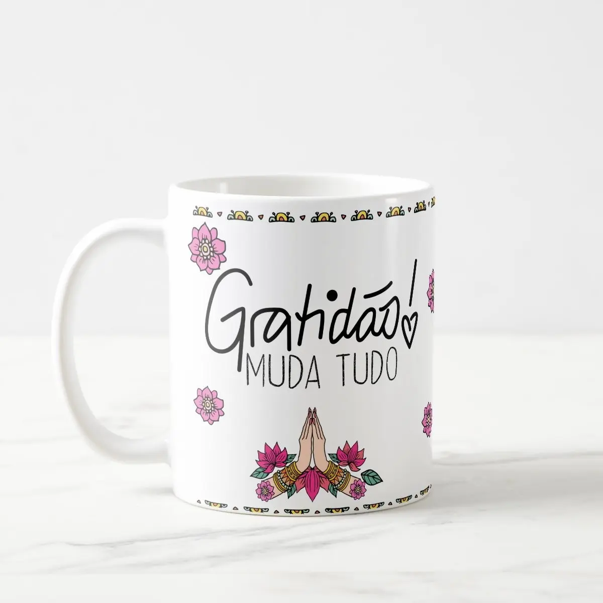 Caneca Personalizada Frase E Nome Gratidão Muda Tudo Branco Frase Gratidão Muda Tudo Com Flores - Outros (Amizade)