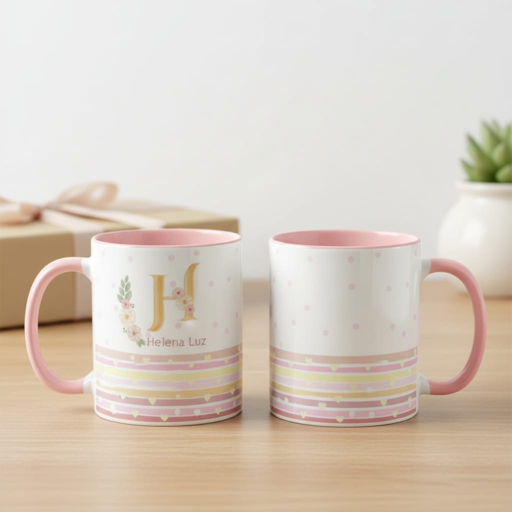 Caneca Feminina Mulher Delicada Inicial Presente Criativo - Família (nome delicado com inicial contorno floral)