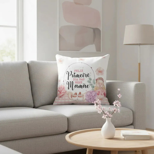 Conjunto Almofada e Caneca Primeiro Dia das Mães Mãe de Menina