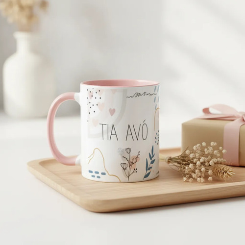 Caneca Feminina Presente de Aniversário para Tiavó