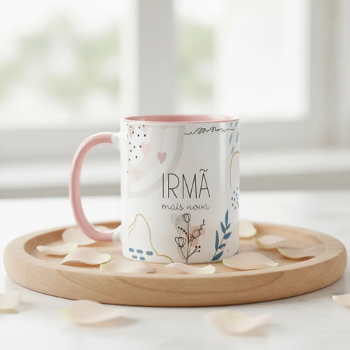 Caneca Presente Criativo Surpresa para Irmã Mais Nova - Família (Irmã(o))