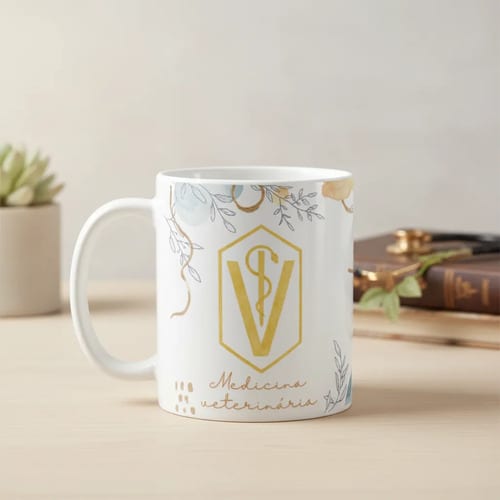 Caneca Profissão Presente Dia da Médica Veterinária Aquarela