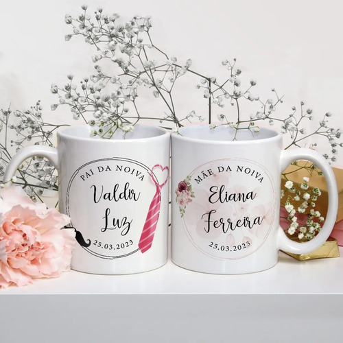 Kit Presente 2 Canecas Personalizadas Pai e Mãe da Noiva - Casamento (Mãe)